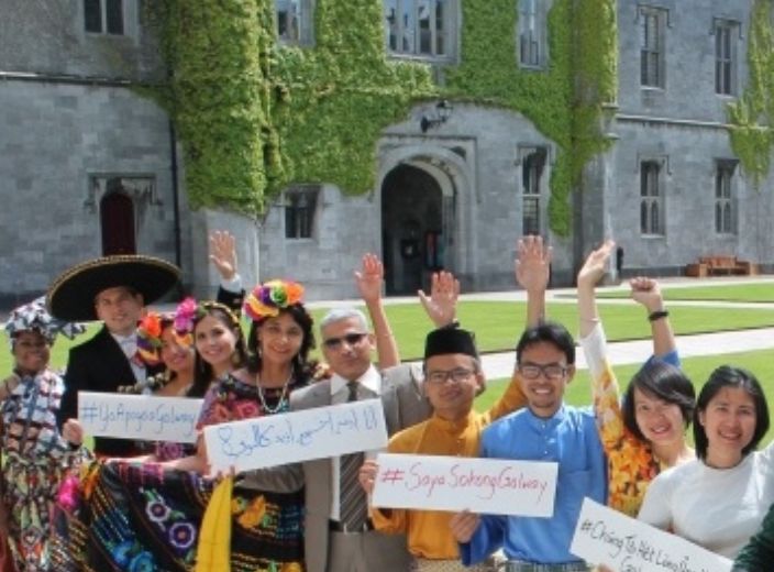 An Chathair is Idirn&aacute;isi&uacute;nta in &Eacute;irinn